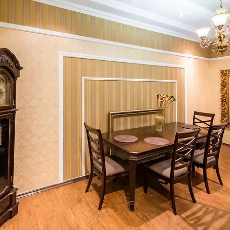 Romari проспект свободи 39 Lviv