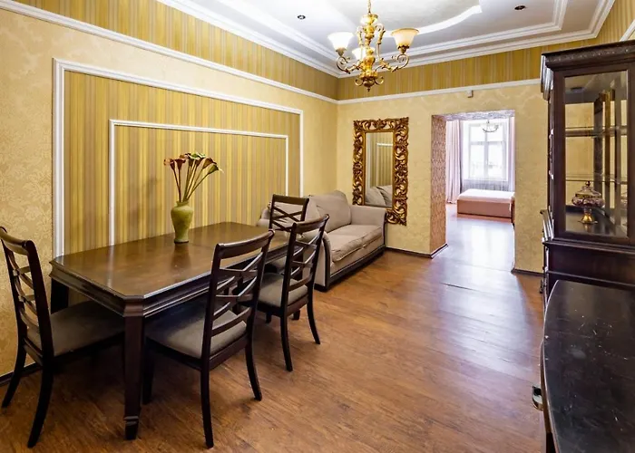 Romari проспект свободи 39 Apartment *