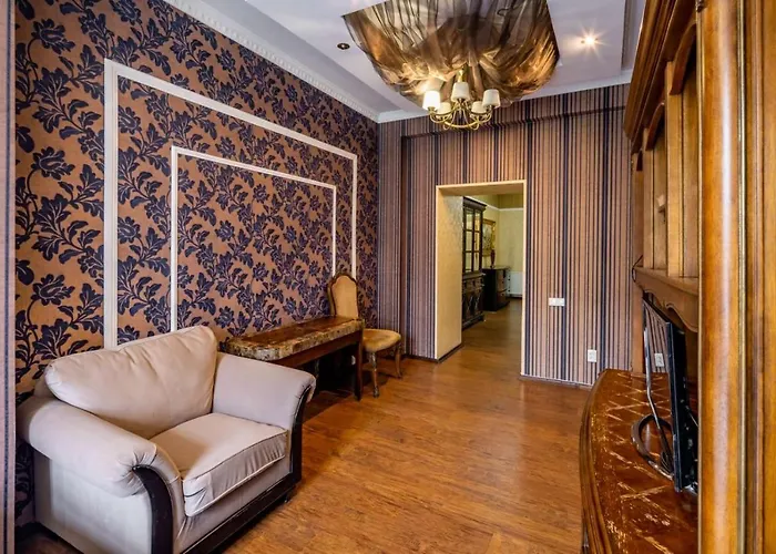 Romari проспект свободи 39 *