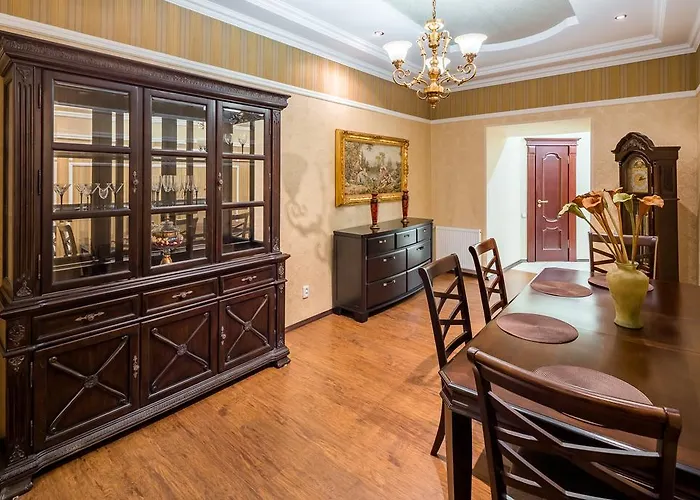 Romari проспект свободи 39