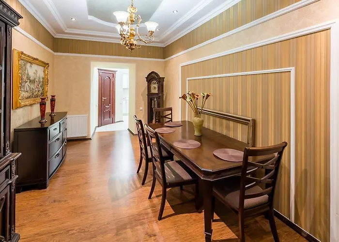 Romari проспект свободи 39 Apartmán